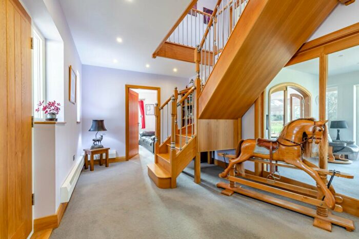 4 Bedroom Equestrian Facility For Sale In Pen Y Cefn, Caerwys, Mold, Flintshire, CH7