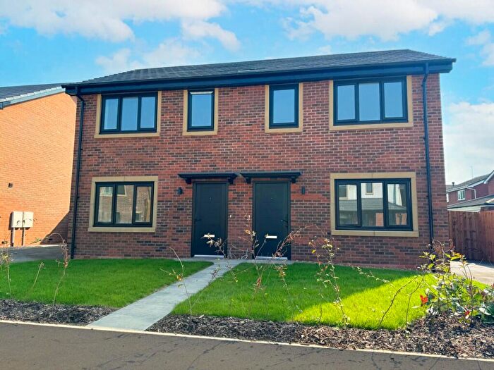 3 Bedroom Semi-Detached House For Sale In Pepper Street, Keele, Newcastle-Under-Lyme, ST5