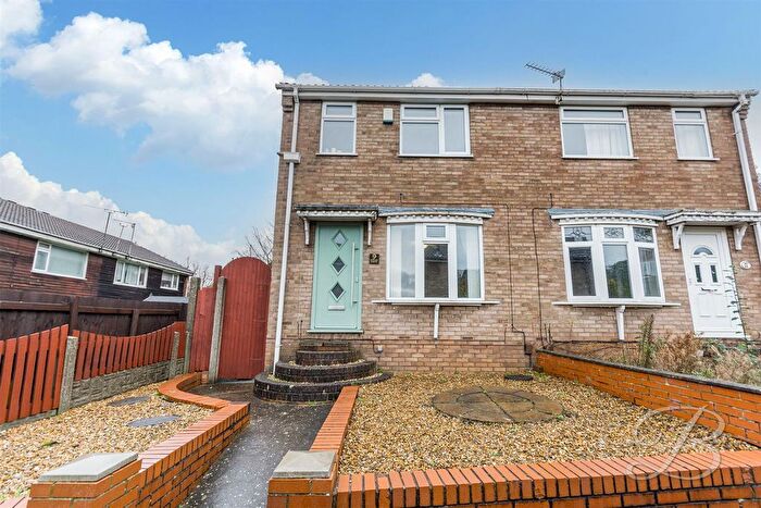 3 Bedroom Semi Detached House For Sale In Bullace Court, Mansfield, NG19