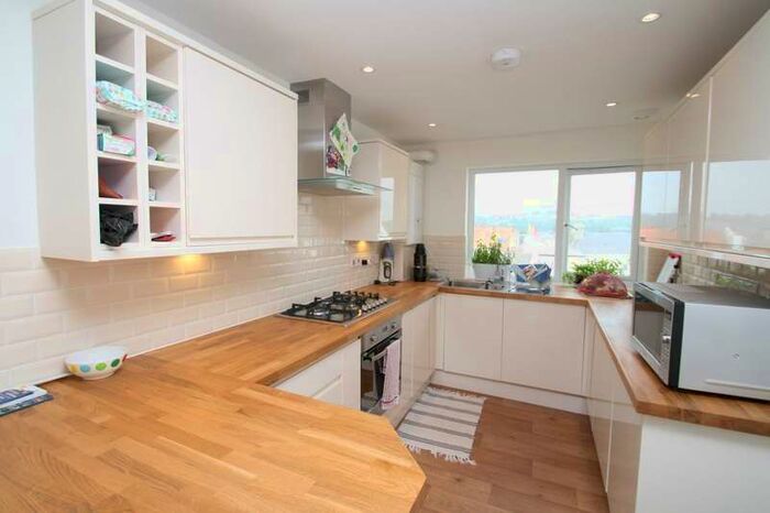 2 Bedroom End Of Terrace House To Rent In Havelock Road, St Marychurch, Torquay, TQ1