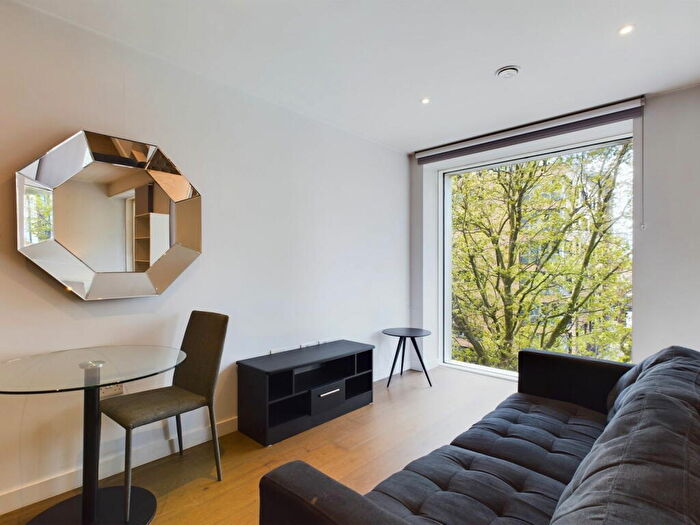 Studio To Rent In Elephant Park, London, SE17