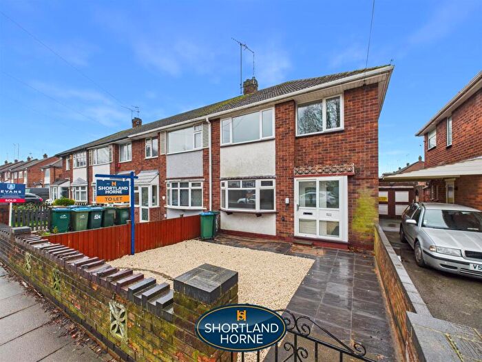 3 Bedroom End Of Terrace House For Sale In Beake Avenue, Radford, Coventry, CV6