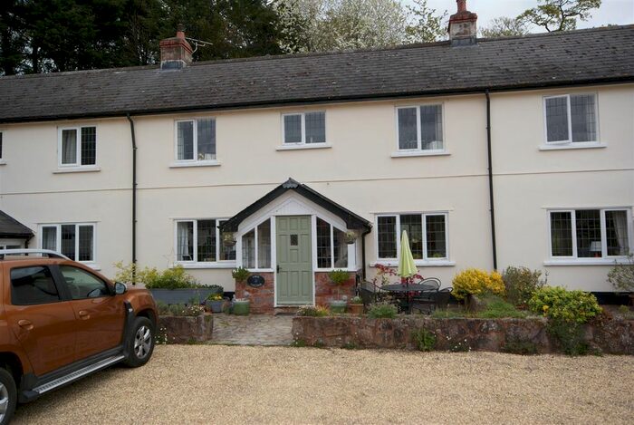 3 Bedroom Terraced House To Rent In Old Bridwell, Uffculme, Cullompton, EX15