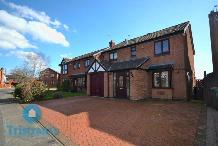 4 Bedroom Detached House To Rent In Torvill Drive, Nottingham, NG8