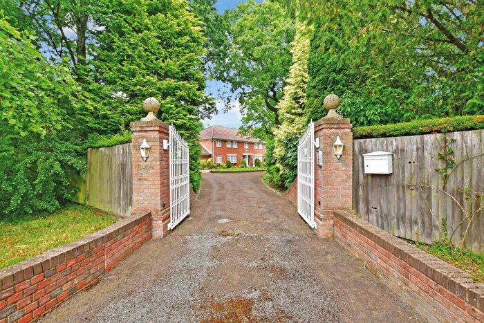 4 Bedroom Detached House For Sale In Fleets Lane, Tyler Hill, Canterbury, Kent, CT2