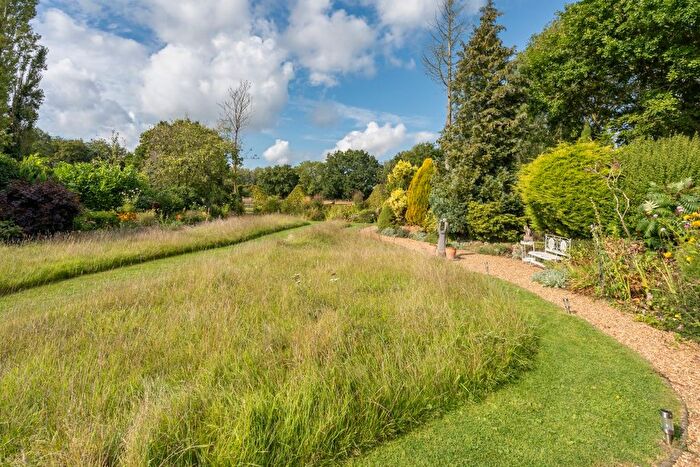 3 Bedroom Detached House For Sale In Norwich Road, Mulbarton, Norwich, NR14