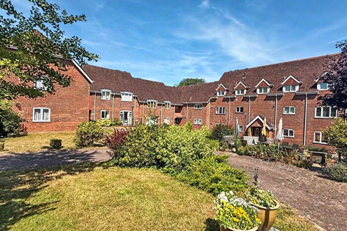 1 Bedroom Flat For Sale In Harnham, SP2