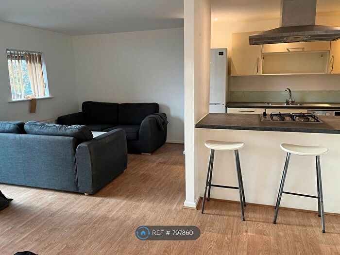 2 Bedroom Flat To Rent In Violet Road, London, E3