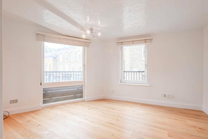 2 Bedroom Flat For Sale In Wapping Lane, Wapping, London, E1W
