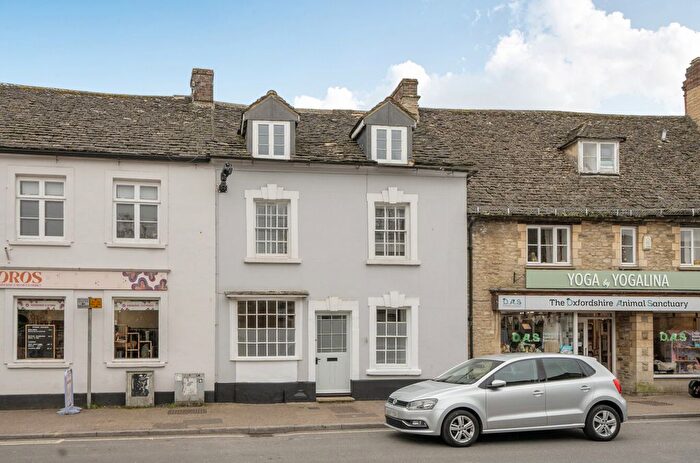 3 Bedroom Terraced House For Sale In Corn Street, Witney, Oxfordshire, OX28