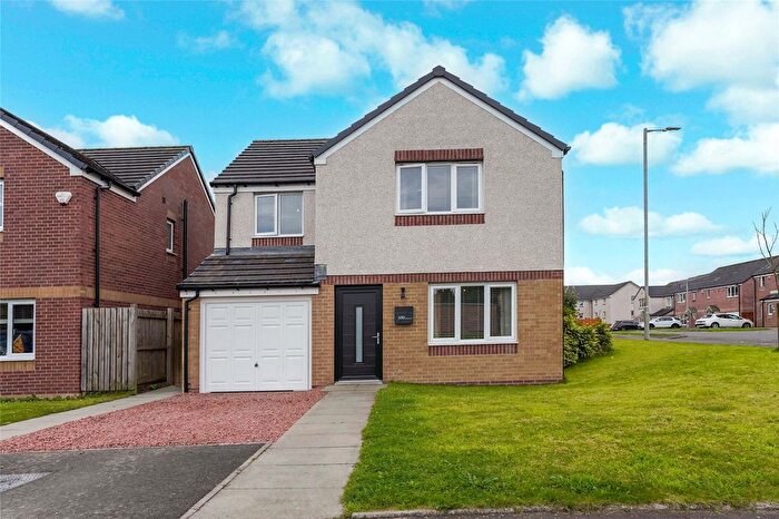 4 Bedroom Detached House For Sale In Barholm Street, Garthamlock, Glasgow, G33