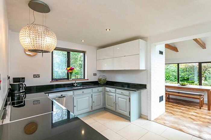 5 Bedroom Detached House For Sale In The Beeches, Elmslack Lane, Silverdale, LA5