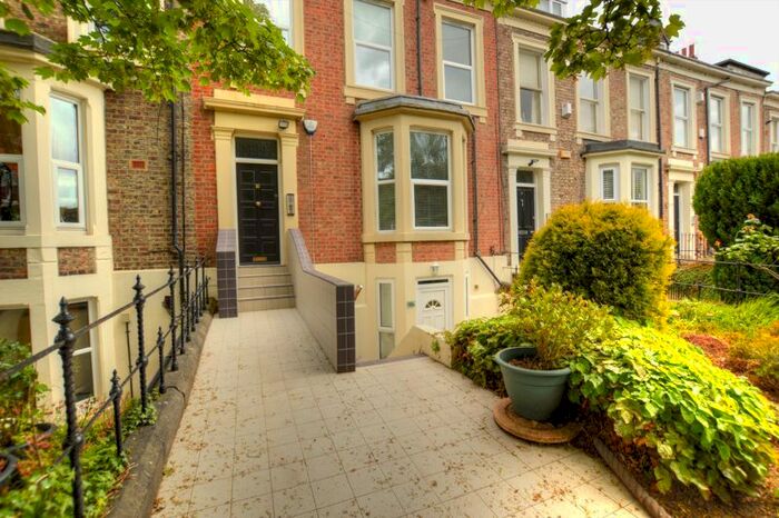 2 Bedroom Flat To Rent In Akenside Terrace, Jesmond, Newcastle Upon Tyne, NE2