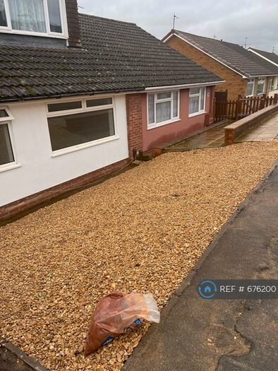4 Bedroom Bungalow To Rent In Arundel Close, Gloucester, GL4