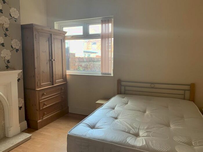 1 Bedroom Detached House To Rent In Glencoe Street, Hull, HU3