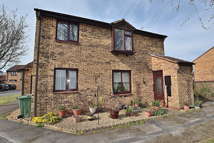 1 Bedroom Flat For Sale In Brompton Court, Brompton On Swale, DL10