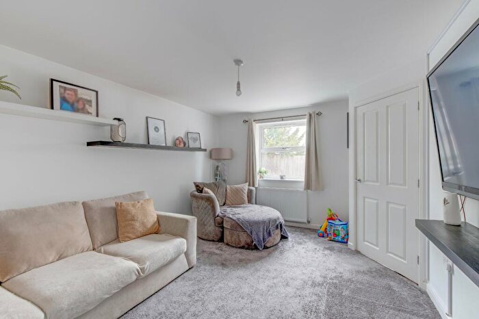 3 Bedroom End Of Terrace House For Sale In Nags Head Cottage, Redditch Road, Studley, B80