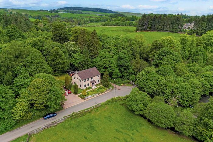 3 Bedroom Detached House For Sale In East Manor, Cochno Road, Hardgate, G81