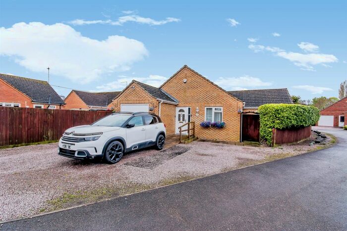 3 Bedroom Detached Bungalow For Sale In Swan Gardens, Parson Drove, Wisbech, PE13