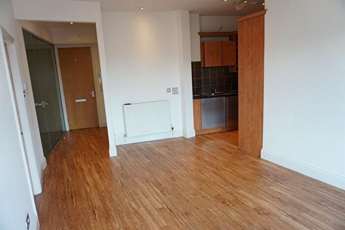 2 Bedroom Apartment To Rent In George Street, Nottingham, NG1