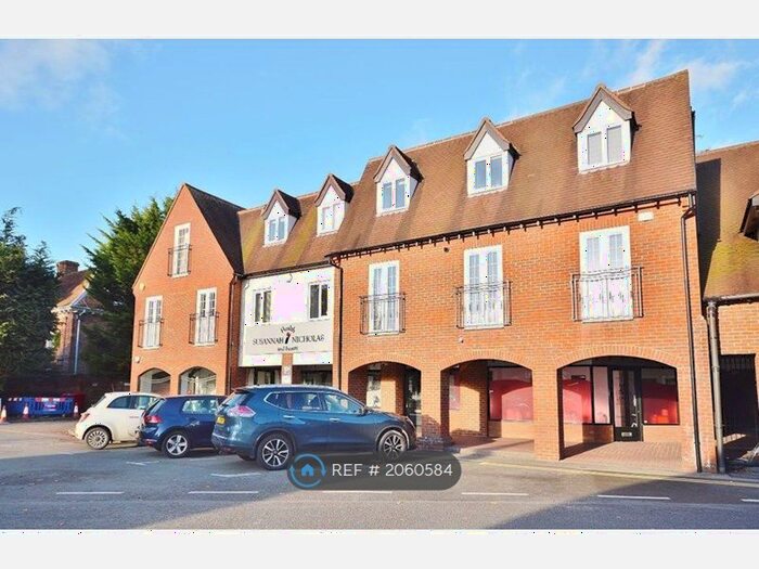 1 Bedroom Flat To Rent In The Malthouse, Princes Risborough, HP27