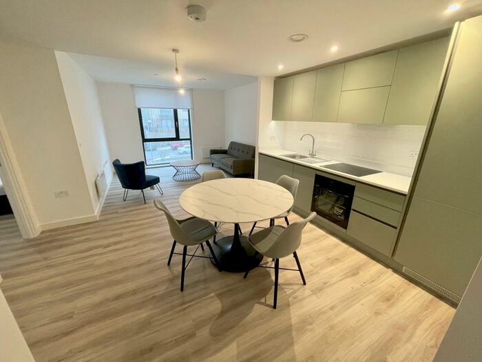 1 Bedroom Apartment To Rent In Kimpton Road, Luton, LU2