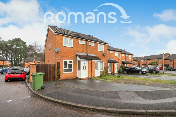 2 Bedroom End Of Terrace House To Rent In Frensham, Bracknell Forest, RG12