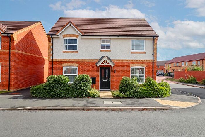 3 Bedroom Detached House For Sale In Firefly Road, Southam, CV47