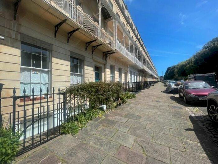 2 Bedroom Flat To Rent In West Mall, Clifton, Bristol, BS8