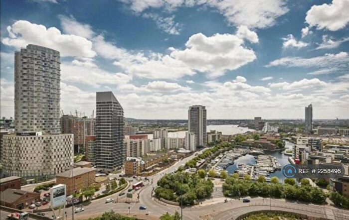 2 Bedroom Flat To Rent In Wharfside Point South, London, E14
