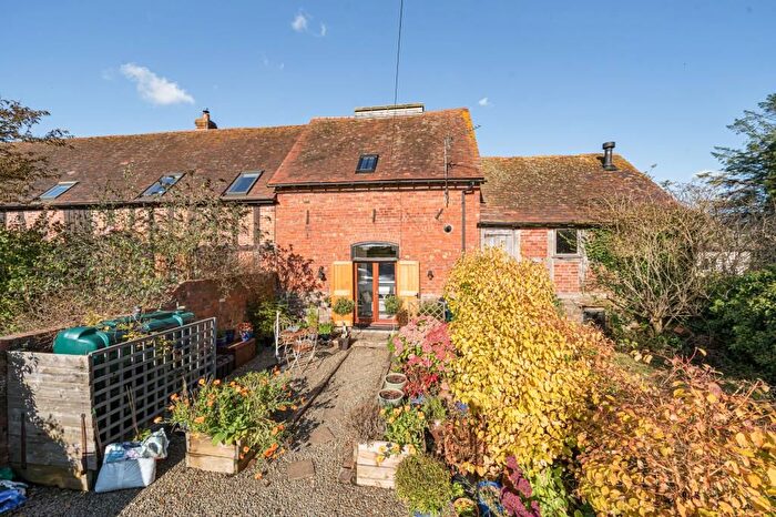 2 Bedroom Barn Conversion For Sale In Leominster, Herefordshire, HR6