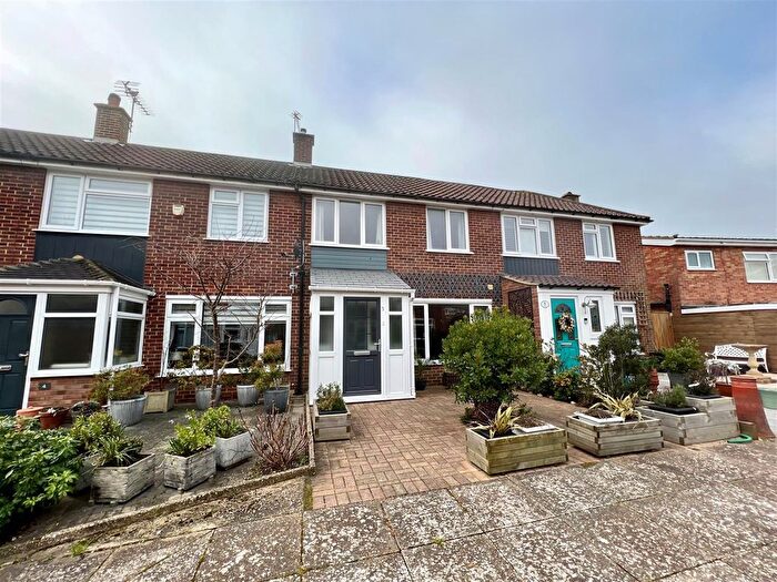 3 Bedroom Property To Rent In A'becket Court, Portsmouth, PO1