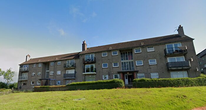 2 Bedroom Flat To Rent In Valeview Terrace, Dumbarton, Dunbartonshire, G82