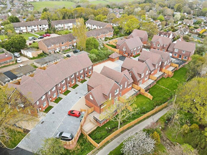 2 Bedroom Property To Rent In Market Gardens, Fairlight, Hastings, TN35