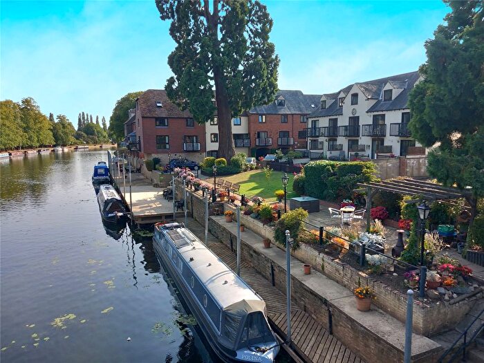 2 Bedroom Terraced House For Sale In Monks Walk, Evesham, Worcestershire, WR11