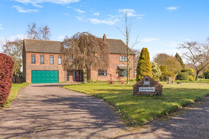 5 Bedroom Detached House For Sale In Norwich Road, Cawston, Norwich, NR10