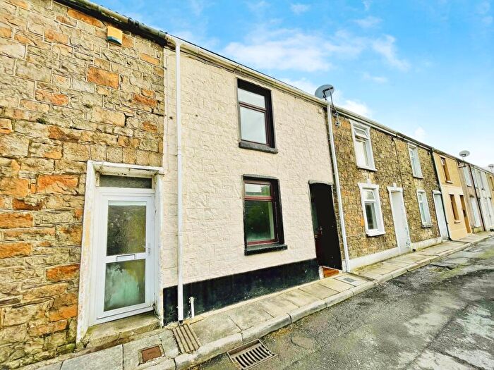 2 Bedroom Terraced House To Rent In Colenso Terrace, NP22