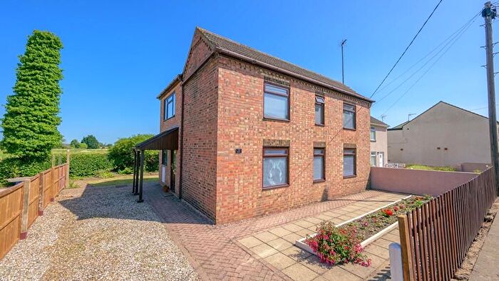 3 Bedroom Detached House For Sale In Well End, Friday Bridge, Wisbech, Cambs, PE14