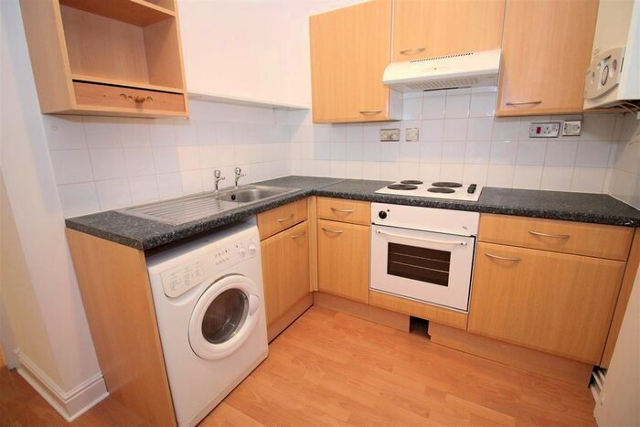 1 Bedroom Property To Rent In Evington Road, Near Victoria Park, Leicester, LE2