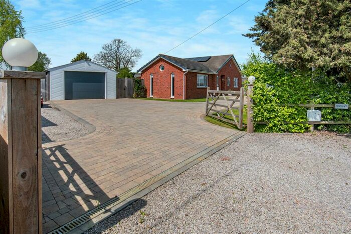 3 Bedroom Detached Bungalow For Sale In Churcham, GL2
