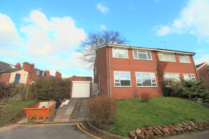 3 Bedroom Semi-Detached House To Rent In Hayes Park, Chester, Cheshire, CH1