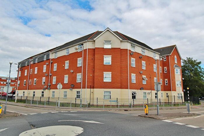 2 Bedroom Apartment For Sale In Clay Hill Road, Basildon, Essex, SS16