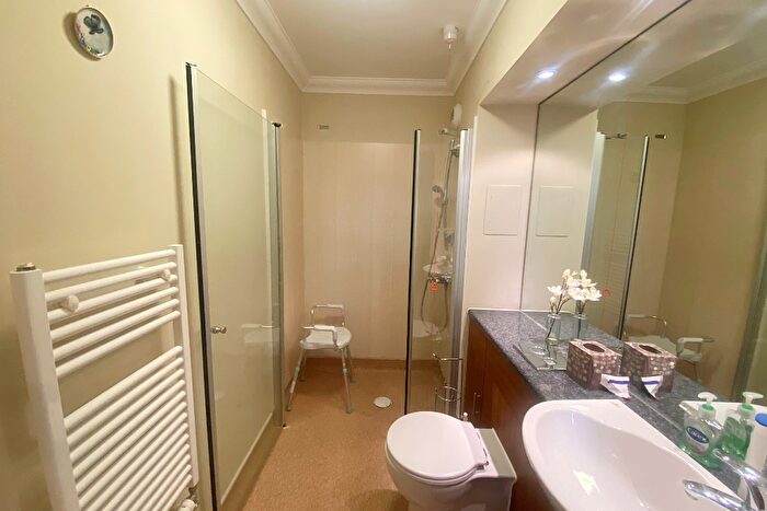 2 Bedroom Retirement Property For Sale In No. Marlow, Richmond Villages Northampton, Bridge Meadow Way, Northampton, Northamptonshire, NN4