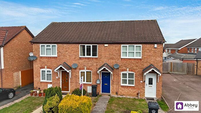 2 Bedroom Town House For Sale In Ashtree Road, Hamilton, LE5