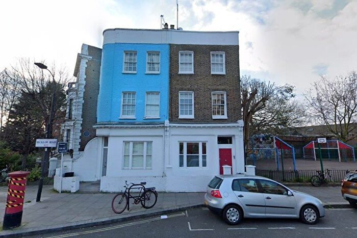 2 Bedroom Flat To Rent In Becklow Road, London, W12