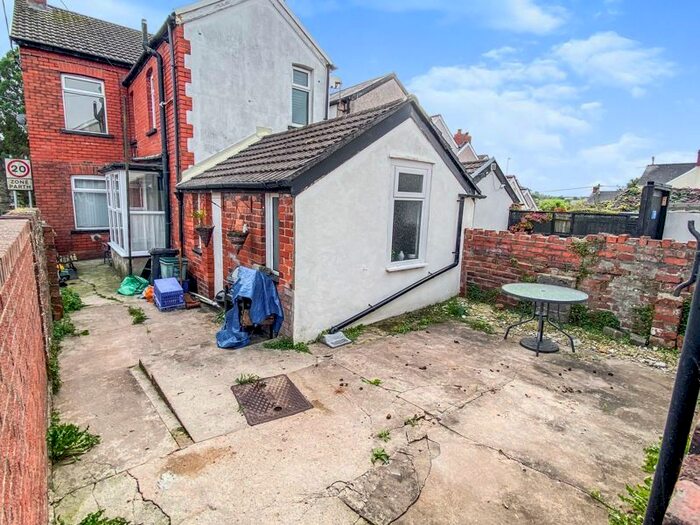 2 Bedroom Property To Rent In St. Johns Crescent, Rogerstone, Newport, NP10