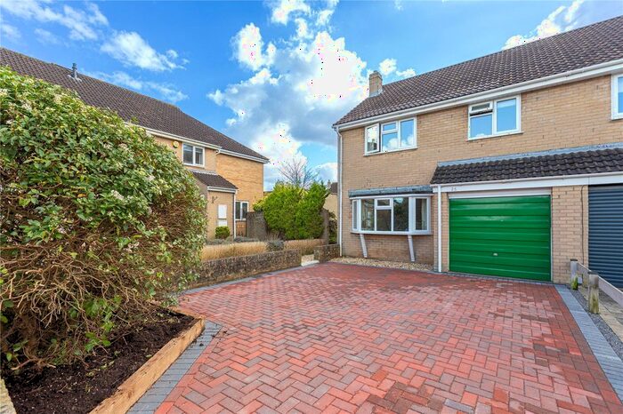 3 Bedroom Semi-Detached House To Rent In Sates Way, Henleaze, Bristol, BS9