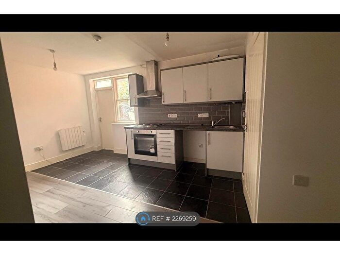 Studio To Rent In Melbourne House, Leicester, LE2