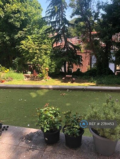 Studio To Rent In Dover Place, Bristol, BS8