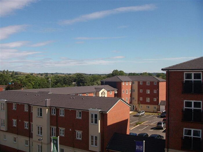 2 Bedroom Flat To Rent In Dixon Close, Redditch, B97